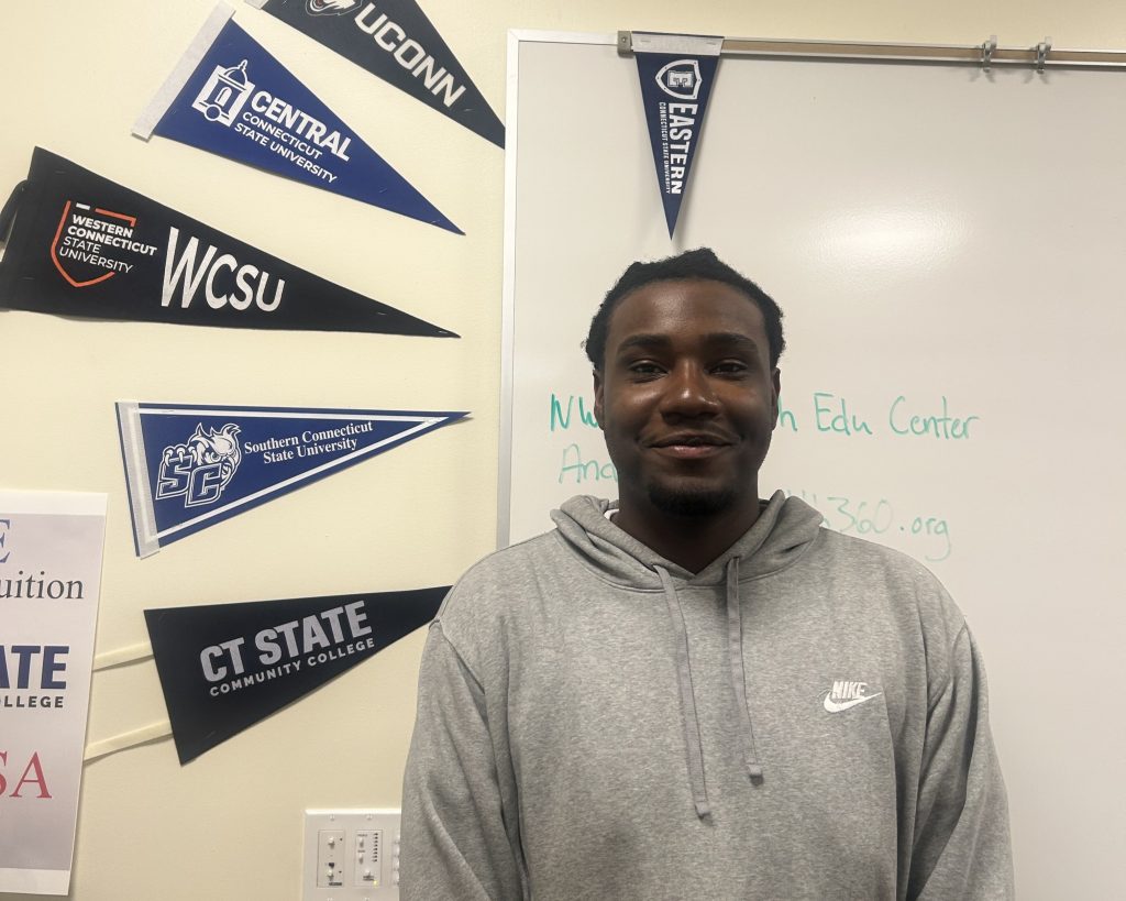 Naugatuck HS - Javian Patterson pic crop